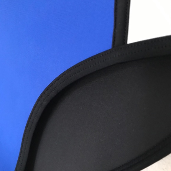 Triangl Poppy Blue Crush Bikini Set S/L (2-pieces) - Picture 6 of 16